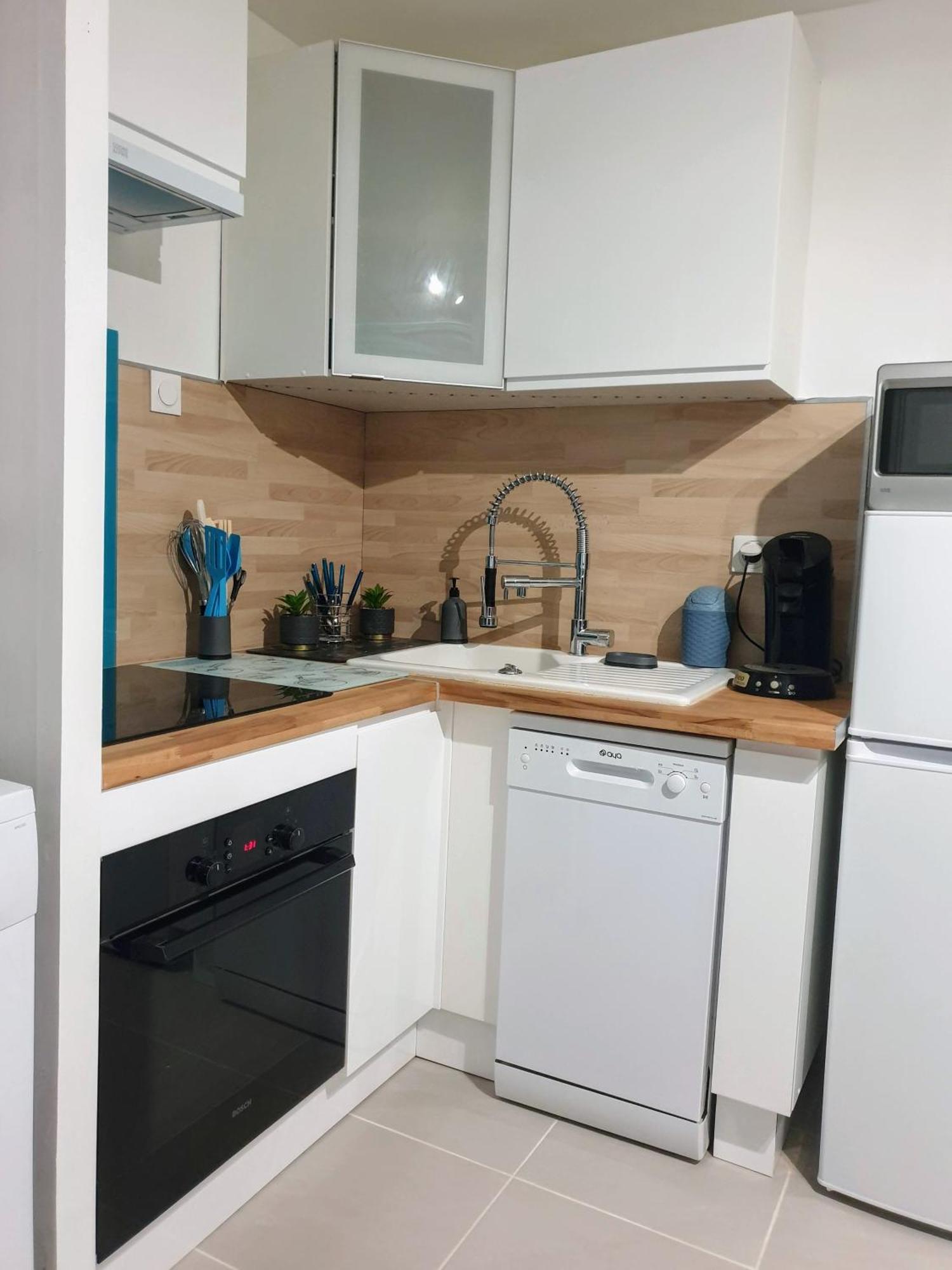 Appartement Vue Mer,Acces Direct Plage,Fibre,Clim,Parking Public Gratuit Ле Баркарес Экстерьер фото